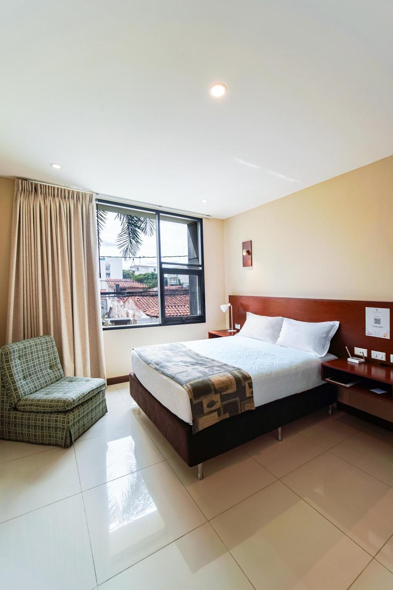 Chairu Eco Hotel Santa Cruz de La Sierra Luaran gambar